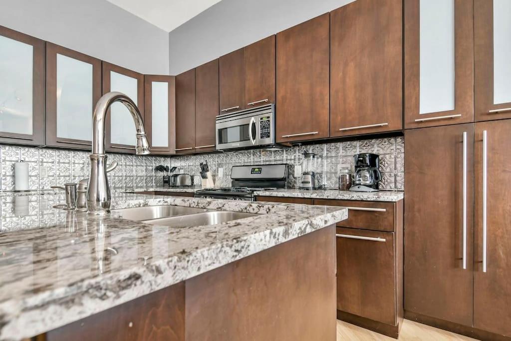 Lovely 2-Bedroom Unit In Springfriend Springfield Luaran gambar